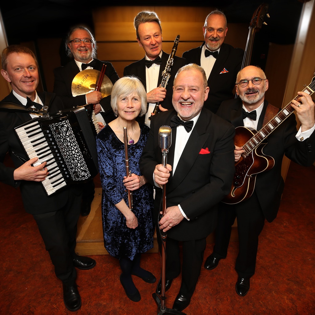 Broadway Melodies - The Joy of Musical Theatre - Philip Contini & His Be Happy Band