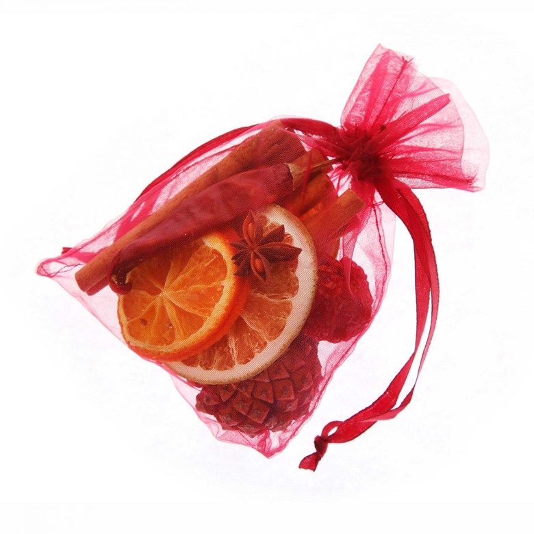 Festive Spice Pot Pourri Red Bag Pollyfields