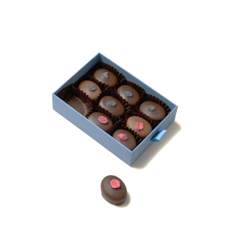 Rose &amp; Violet Milk &amp; Dark Chocolate Selection Audreys 100g