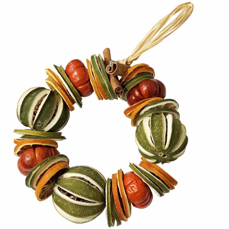 Small Festive Wreath Pollyfields 20cm